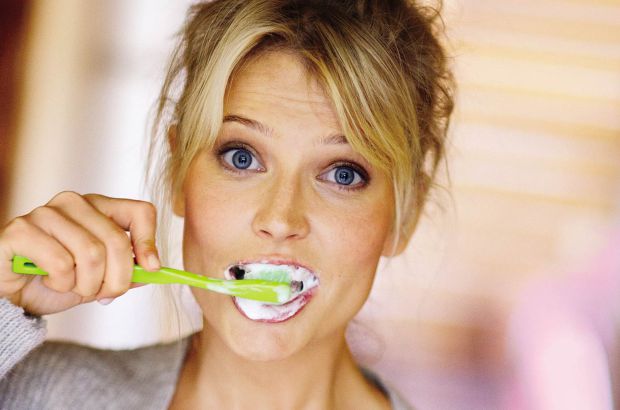 Brush your teeth to keep on a diet